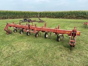 International Harvester 133 Image