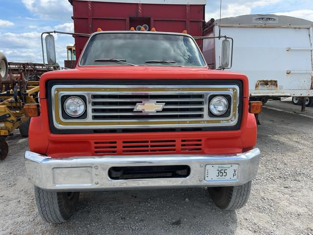 Image of Chevrolet C65 equipment image 1