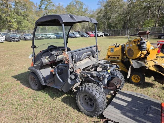 Image of Kubota RTV400CI equipment image 2