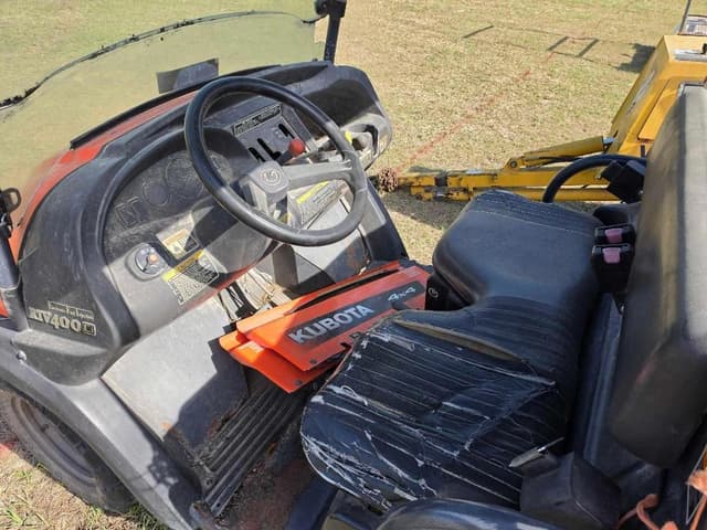 Image of Kubota RTV400CI equipment image 4