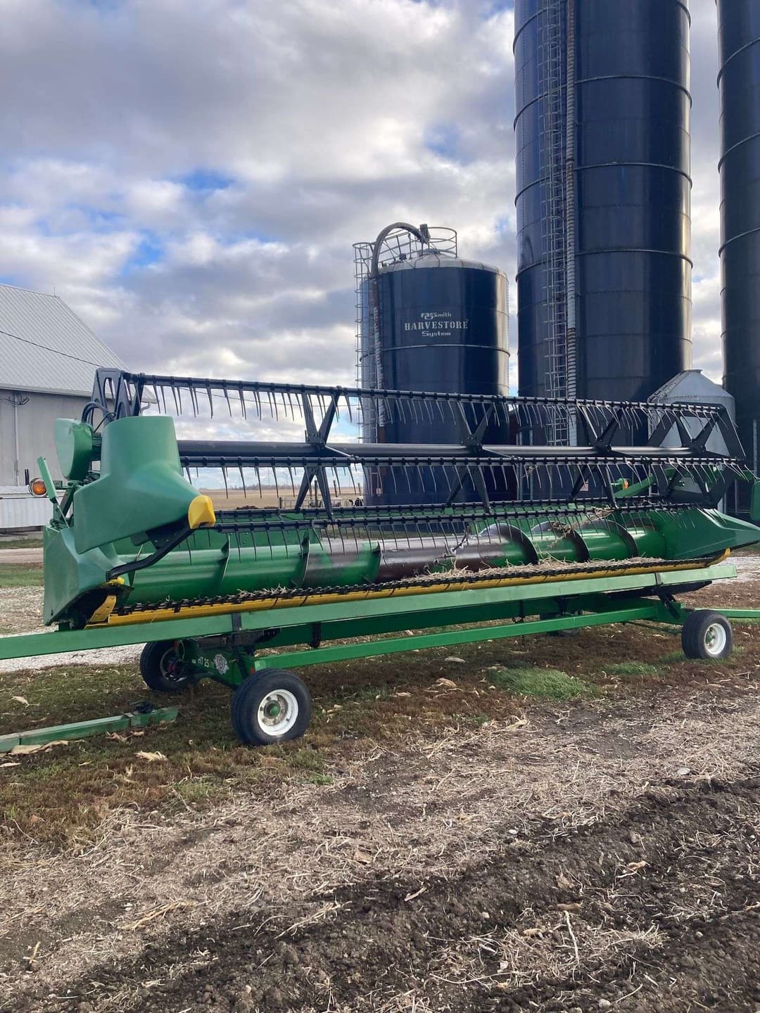 Image of John Deere 920 Primary image