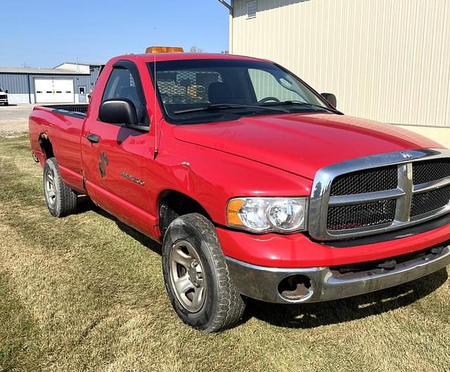 Image of Dodge Ram 1500 equipment image 1