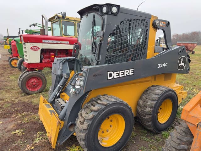 Image of John Deere 324G equipment image 1