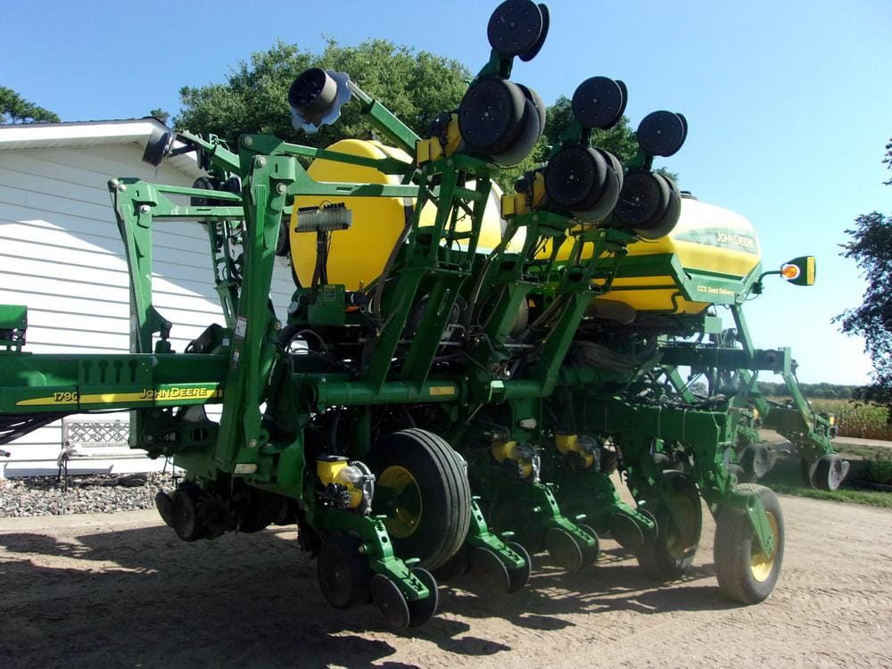 Main image John Deere 1790