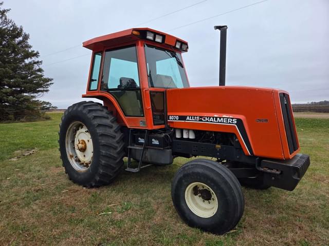 Image of Allis Chalmers 8070 equipment image 2