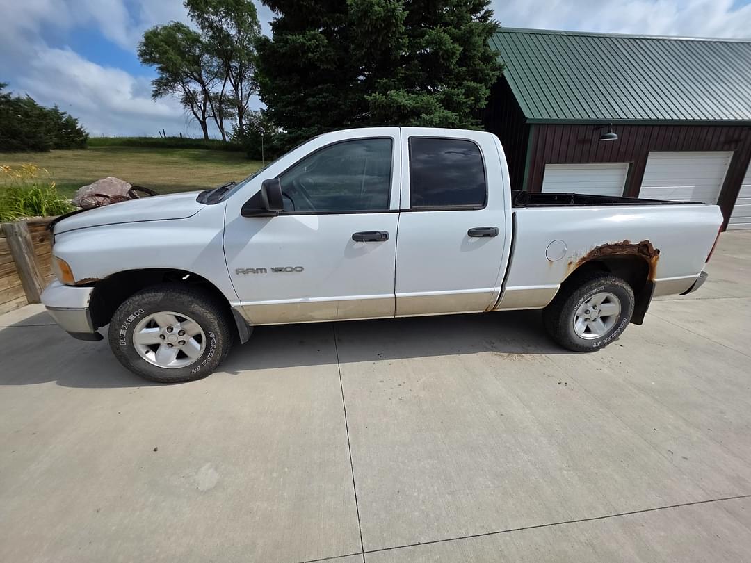 Image of Dodge Ram 1500 Primary image