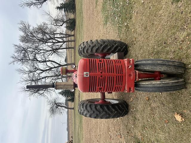 Image of Farmall Super M-TA equipment image 1