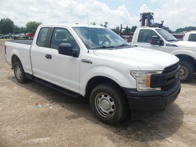 Image of Ford F-150 equipment image 1