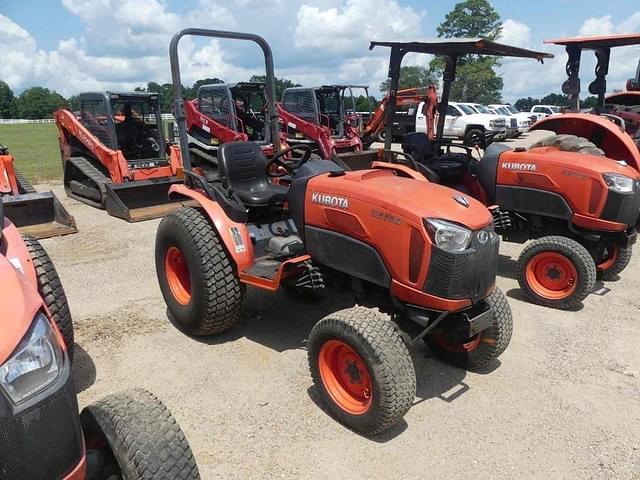 Image of Kubota B3350 equipment image 1