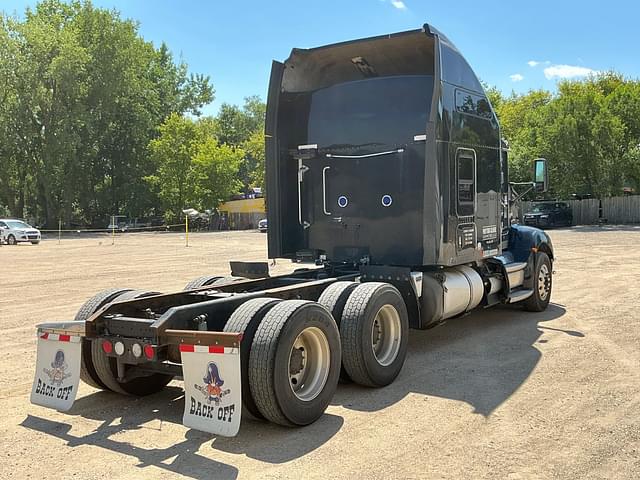 Image of Kenworth T660 equipment image 4