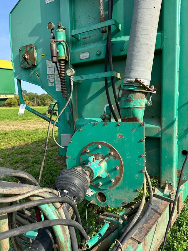 Image of Houle 7300 equipment image 2