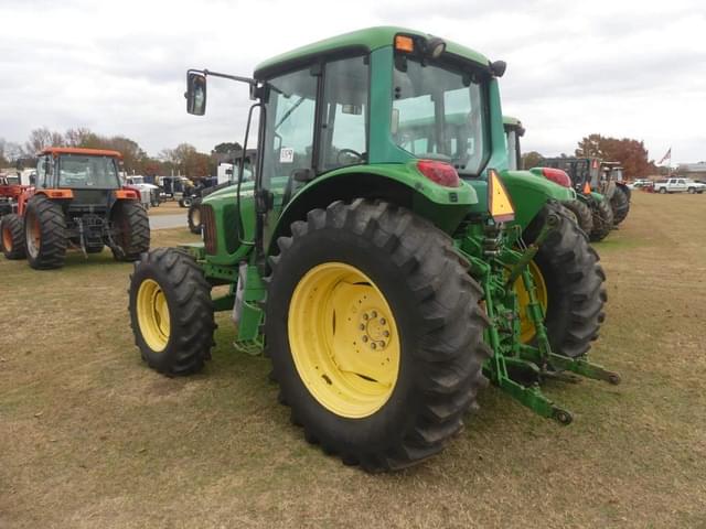 Image of John Deere 6420 equipment image 4