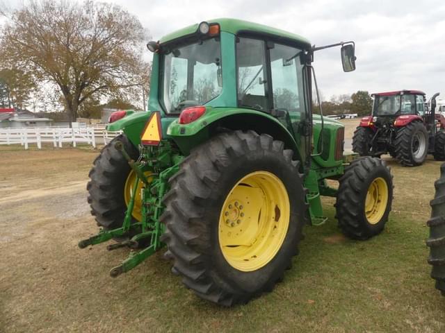 Image of John Deere 6420 equipment image 2