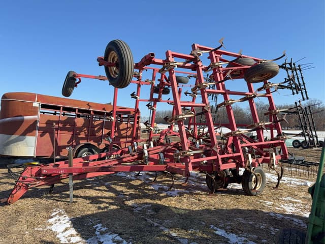 Image of Wil-Rich 3400 equipment image 1