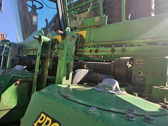 Image of John Deere 9996 equipment image 4