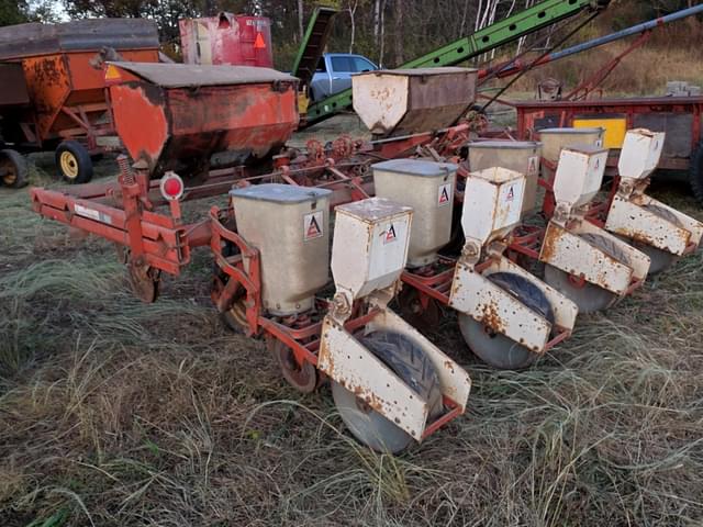 Image of Allis Chalmers 600 equipment image 2