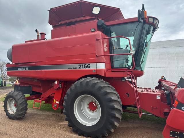 Image of Case IH 2166 equipment image 1