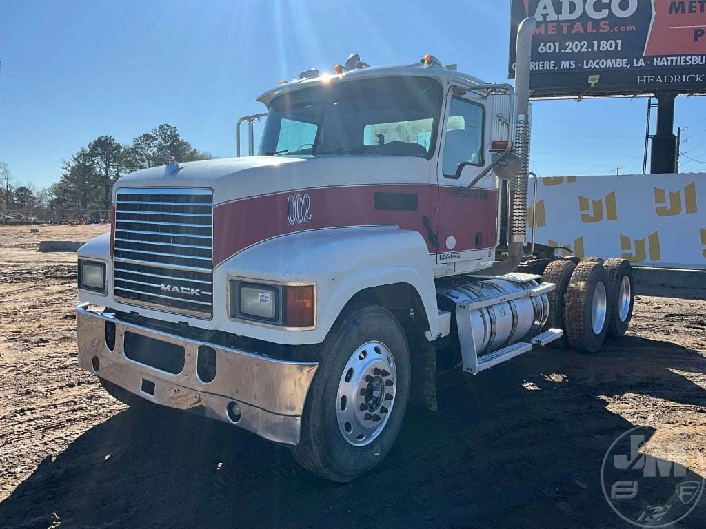 2011 Mack CHU613 Equipment Image0