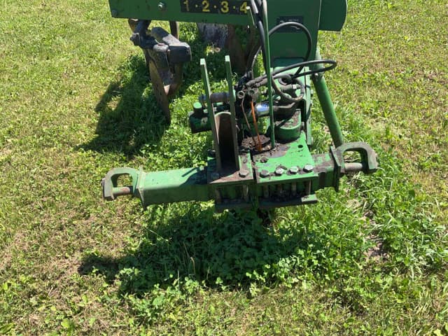 Image of John Deere 2700 equipment image 3