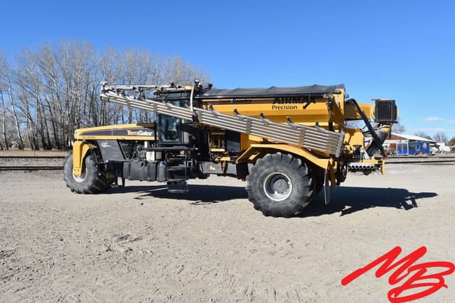 Image of Terra-Gator TG8300 equipment image 4