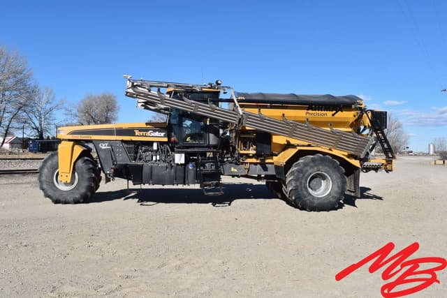 Image of Terra-Gator TG8300 equipment image 3