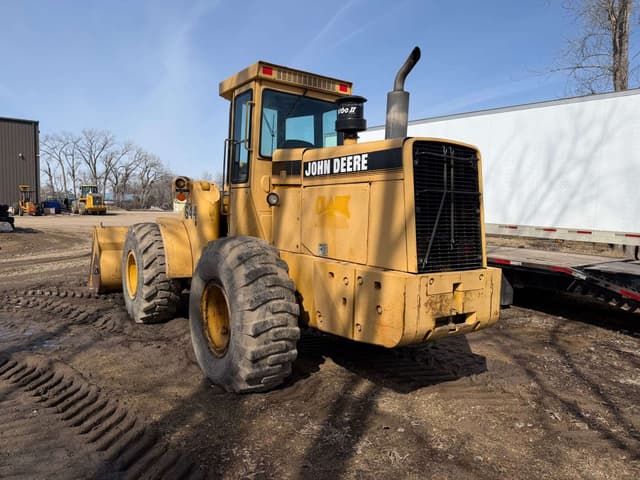 Image of John Deere 644 equipment image 3