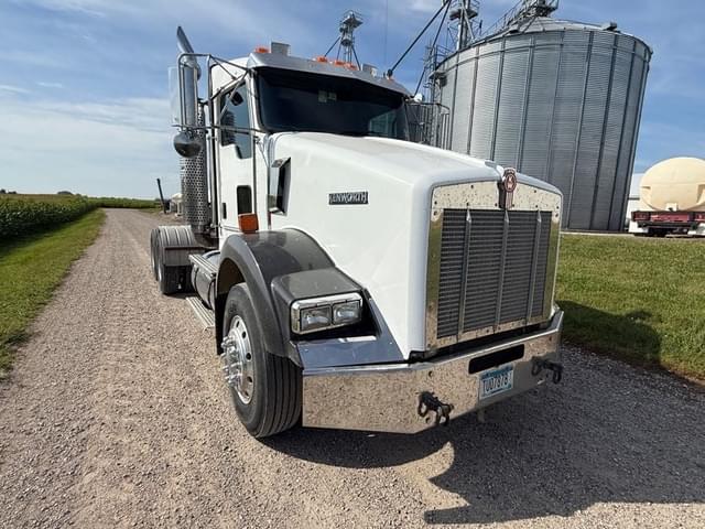 Image of Kenworth T800 equipment image 4