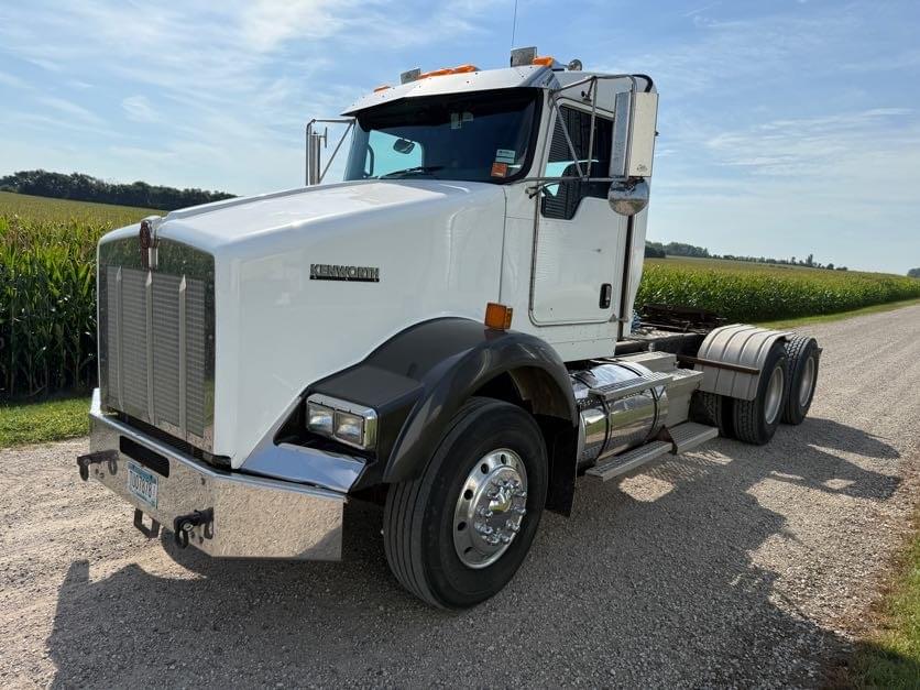 Image of Kenworth T800 Primary image