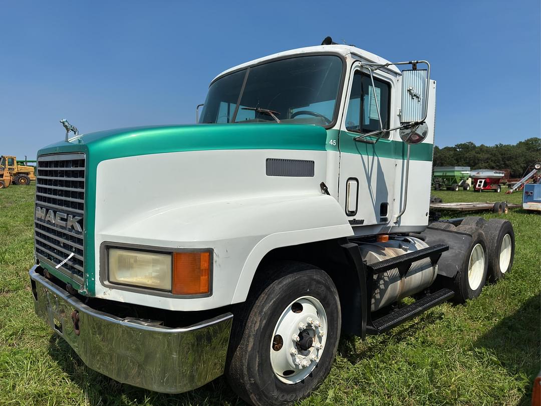Image of Mack DS600 Primary image