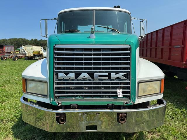 Image of Mack DS600 equipment image 1
