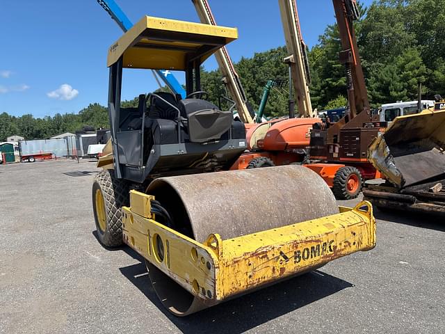 Image of Bomag BW177D-50 equipment image 2