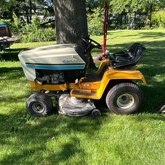 Image of Cub Cadet 1215 equipment image 2