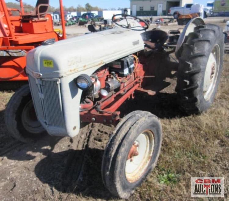 1950 Ford 8N Equipment Image0