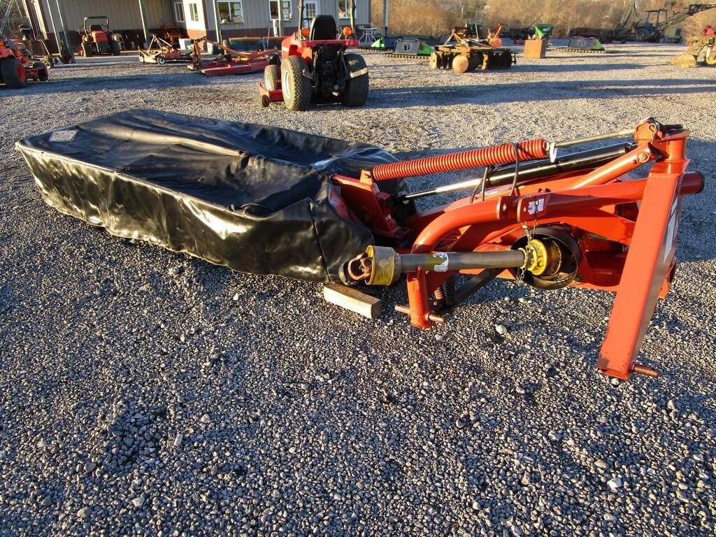 Main image Hesston 1007