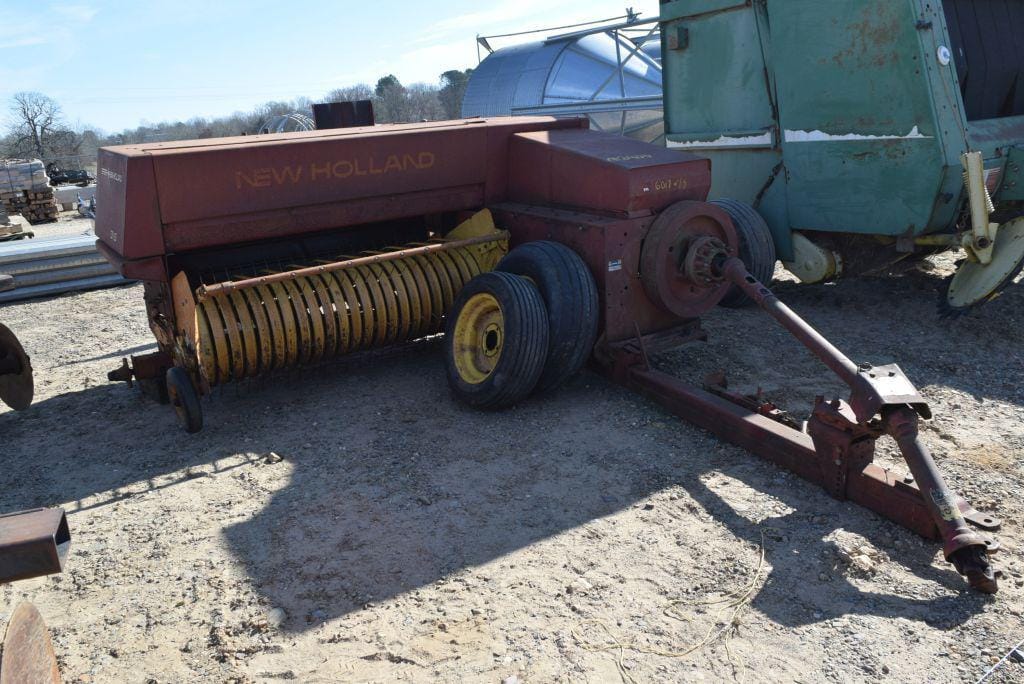 Main image New Holland 315