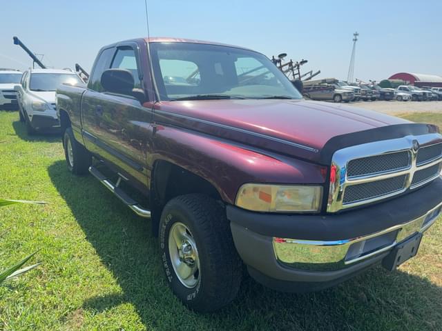 Image of Dodge Ram 1500 equipment image 1