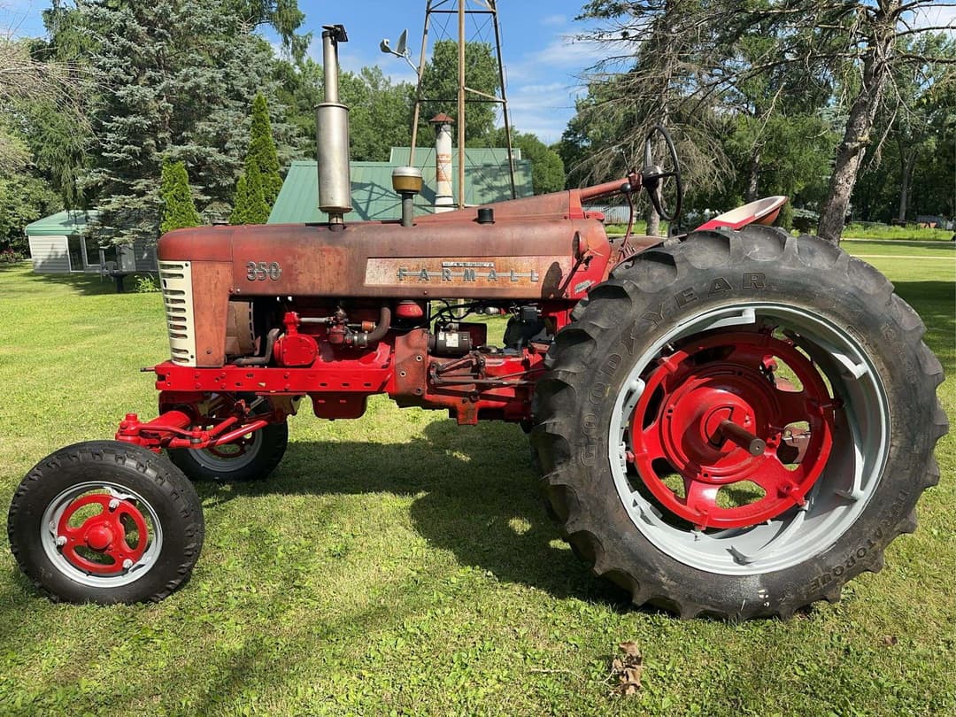 Image of Farmall 350 Primary image