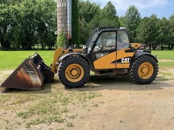 Main image Caterpillar TH220B