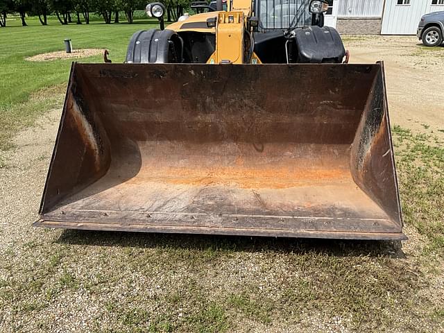 Image of Caterpillar TH220B equipment image 2