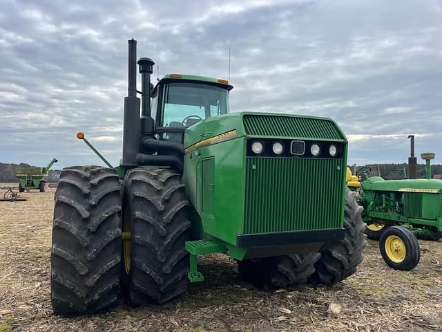 Image of John Deere 8970 equipment image 1