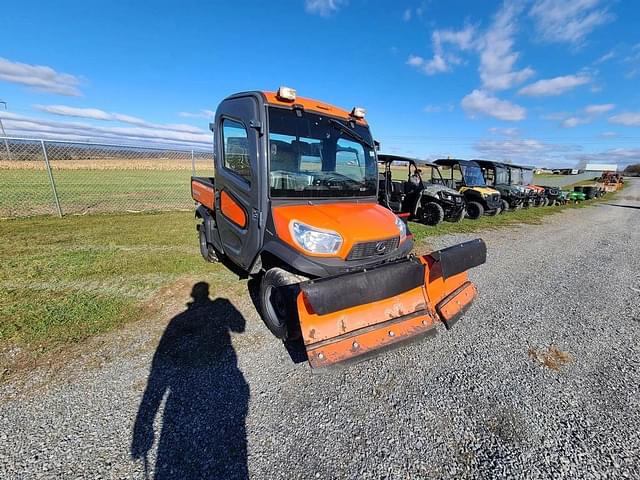 Image of Kubota RTV-X1100C equipment image 2