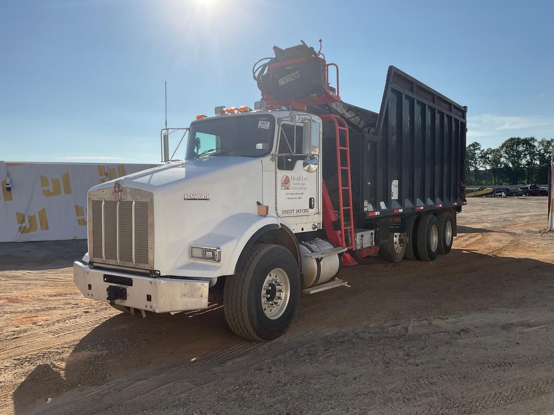 Image of Kenworth T8 Primary image