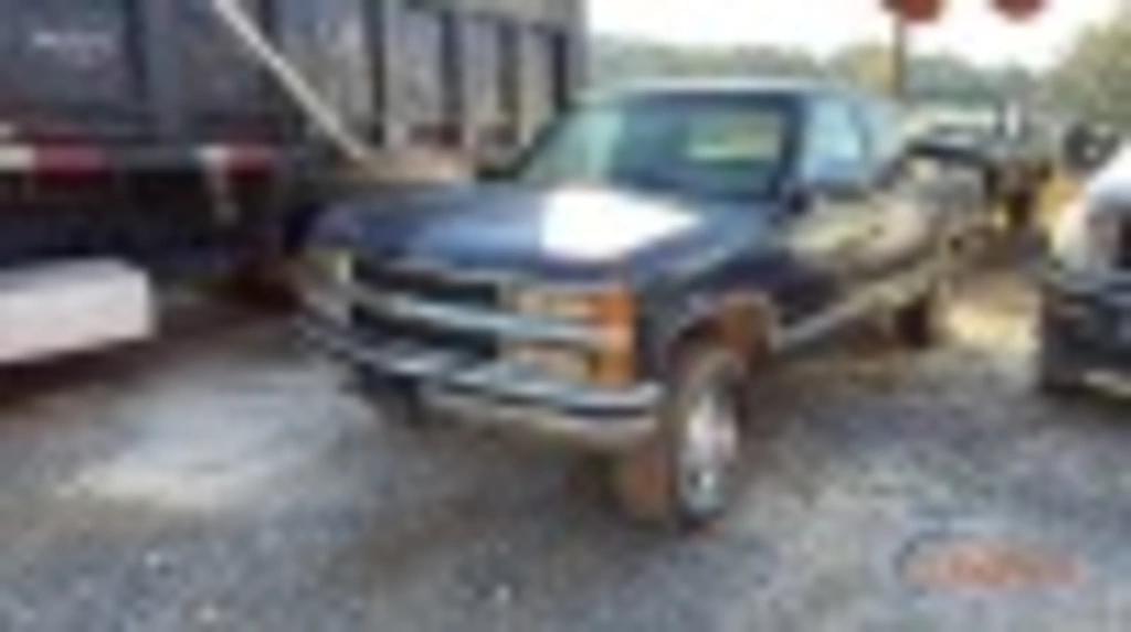 Image of Chevrolet 1500 Primary Image