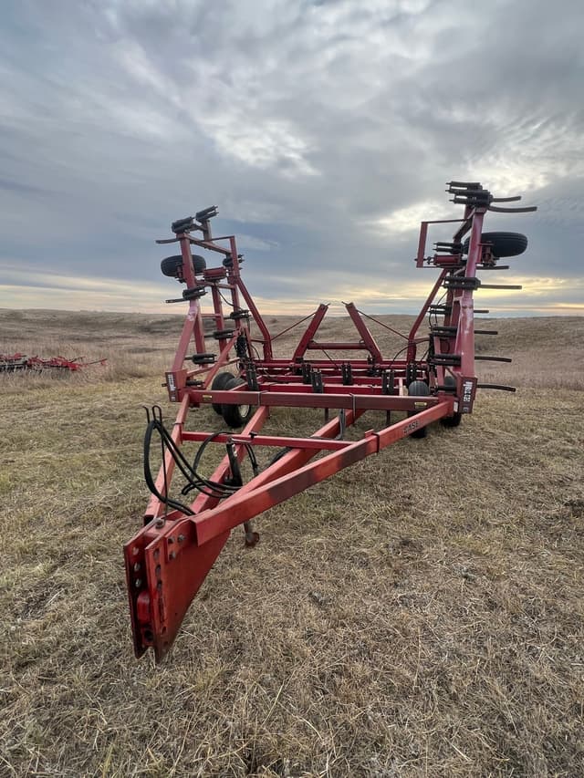 Image of Case IH 5600 equipment image 4