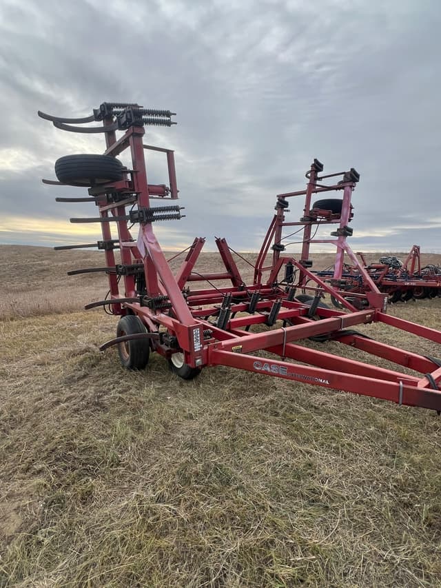Image of Case IH 5600 equipment image 3