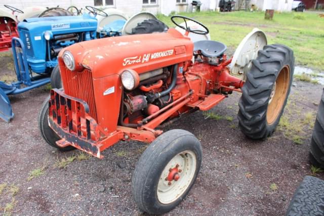 Image of Ford 641 equipment image 2