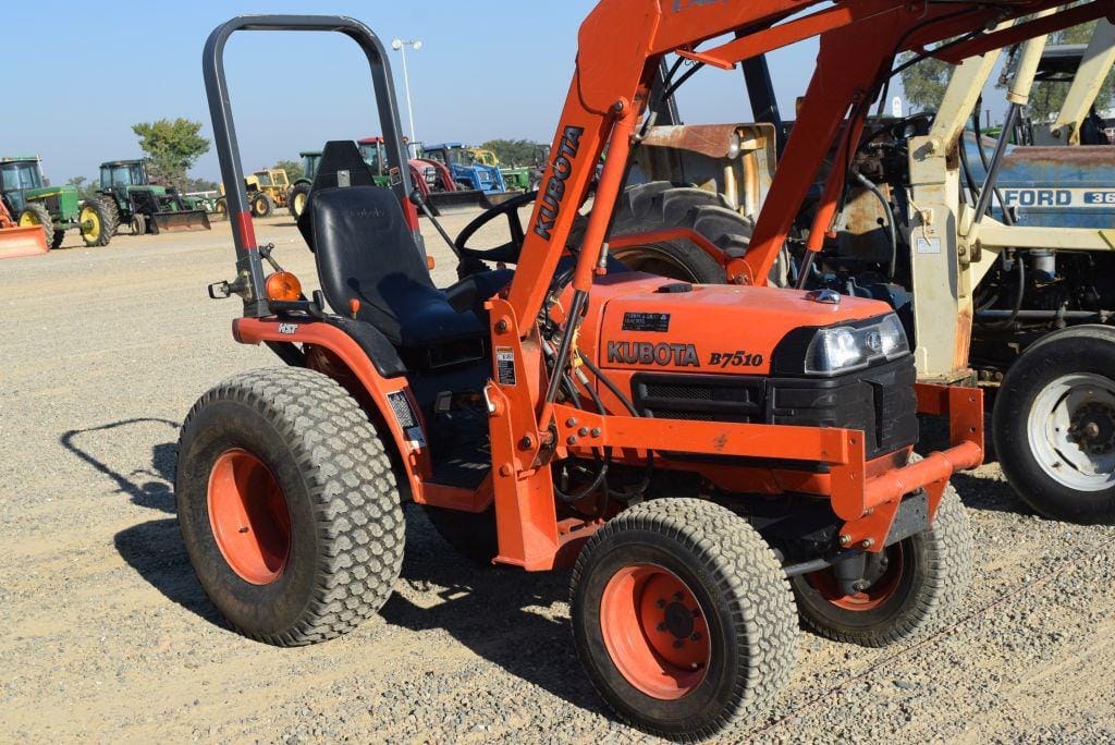 Main image Kubota B7510