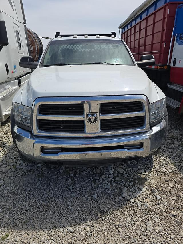Image of Dodge Ram 5500 equipment image 1