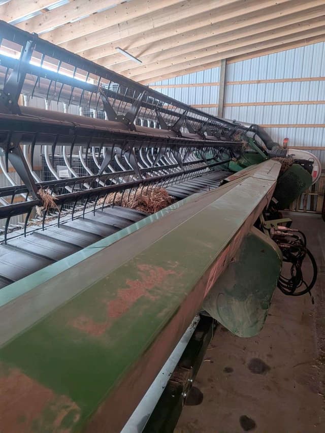 Image of John Deere 635FD equipment image 4