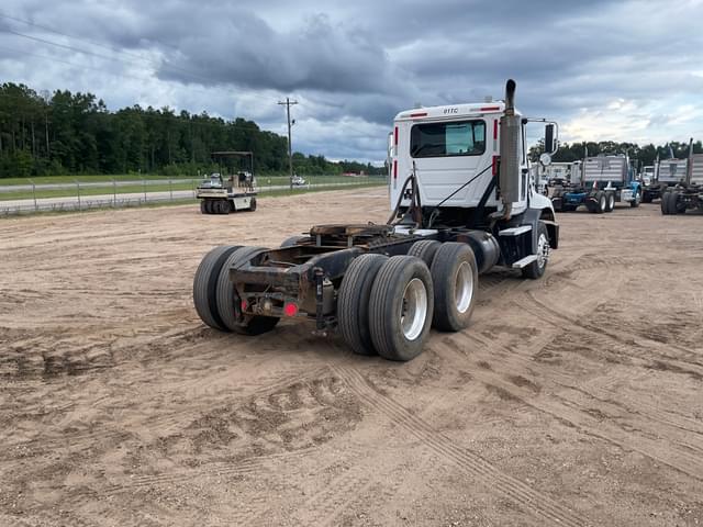 Image of Mack CXN613 equipment image 4